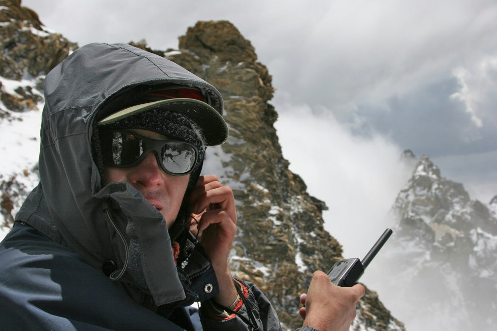 sat phone tracking